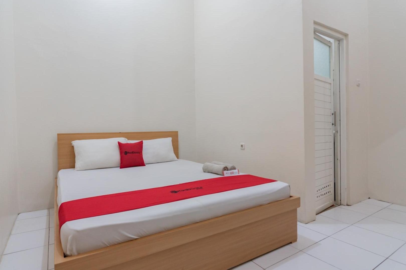 Reddoorz Near Universitas Siliwangi Wisma tamu Tasikmalaya